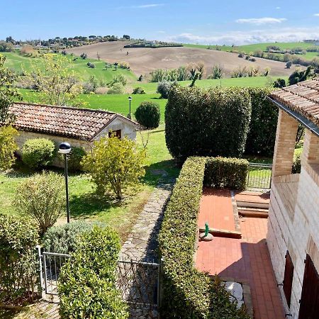 S214 - Sirolo, Trilocale Con Giardino In Zona Tranquillaアパートメント エクステリア 写真